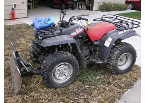 Great 4 Wheeler with snow guard.